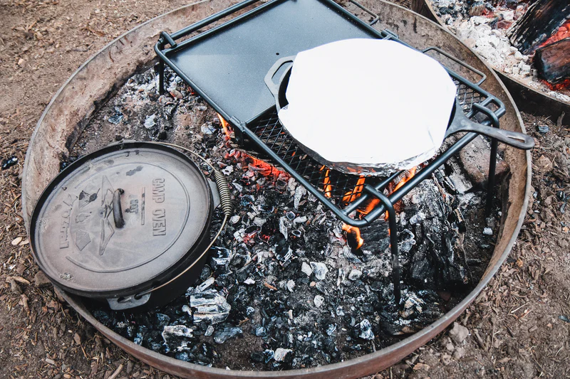 4.5 Quart Camp Oven - Image 6