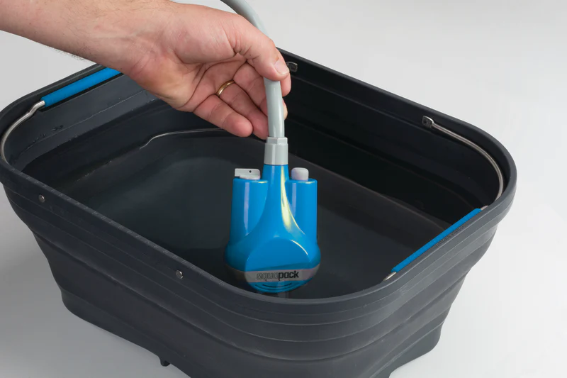 Aquapack Rechargeable Camp Shower - Image 3