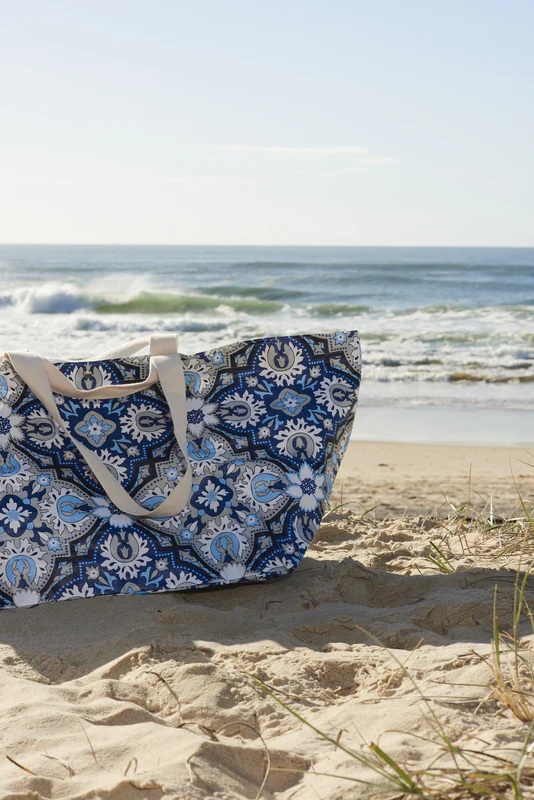 Beach Tote - Bells Beach Blue - Image 3