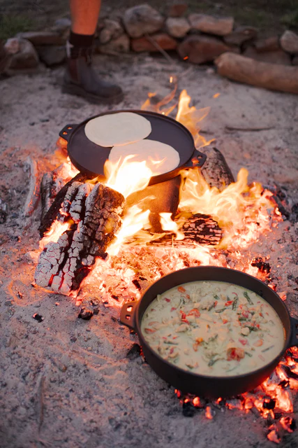 Camp Oven 5-in-1 - Image 5