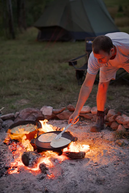 Camp Oven 5-in-1 - Image 6