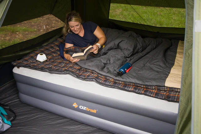 DuoComfort Queen 12V/240V Air Bed - Image 3