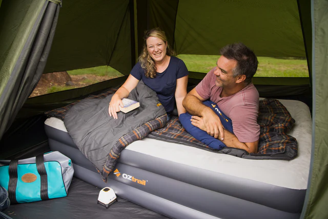DuoComfort Queen 12V/240V Air Bed - Image 4