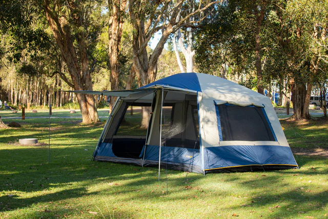 Hightower Mansion 10 Person Tent - Image 5