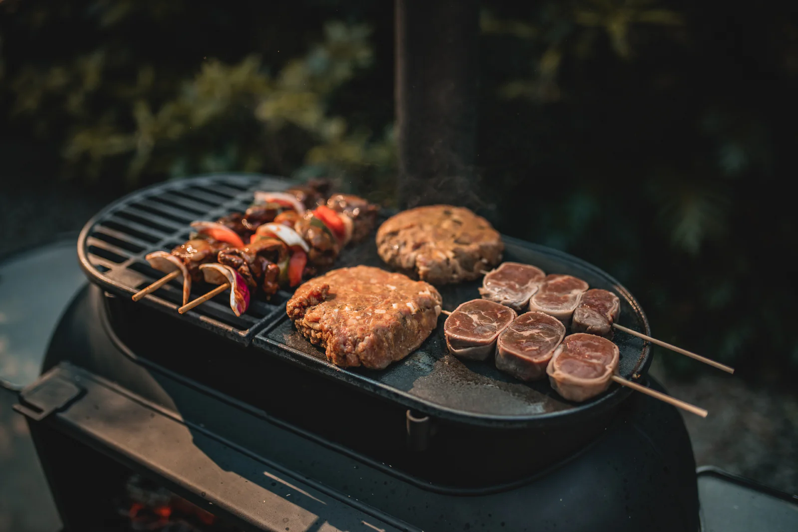 Ozpig Big Pig Flat Iron BBQ Plate - Image 2