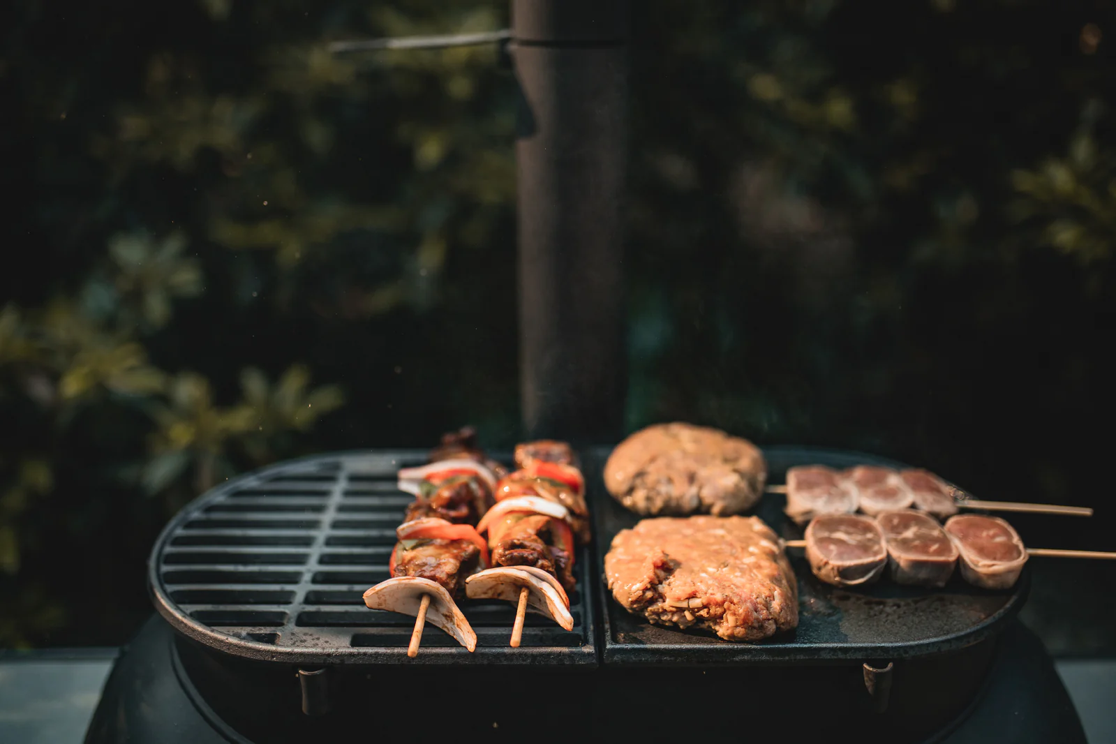 Ozpig Big Pig Flat Iron BBQ Plate - Image 3