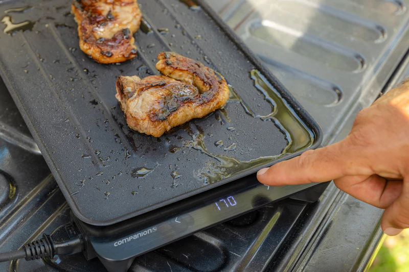 Roam Swift Sear 240V BBQ - Image 4