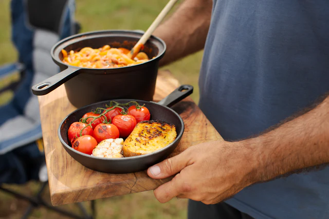 Saucepan with Skillet Lid 2.3QT - Image 3